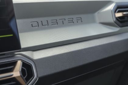 2024 Dacia Duster Hybrid Extreme 49