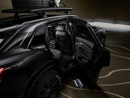 2024 Audi Q8 e-tron Dakar Edition 16