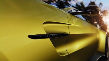 2025 Aston Martin Vantage 10