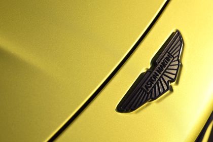 2025 Aston Martin Vantage 22