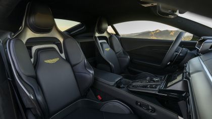 2025 Aston Martin Vantage 24