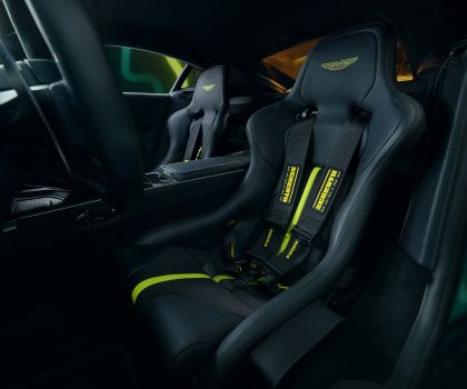 2024 Aston Martin Vantage F1 Safety Car 9