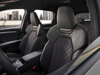 2025 Audi SQ6 e-tron 14