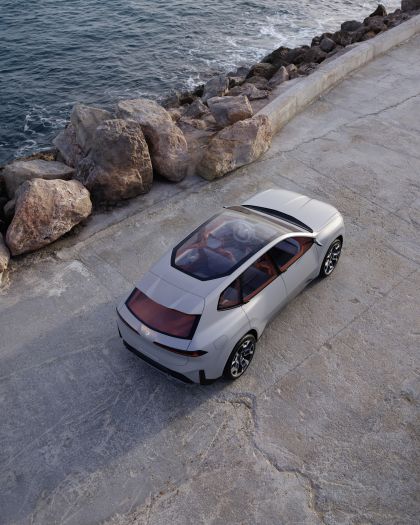 2024 BMW Vision Neue Klasse X concept 14