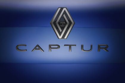 2025 Renault Captur E-Tech Hybrid Esprit Alpine 29
