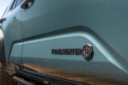 2025 Toyota 4Runner Trailhunter 27