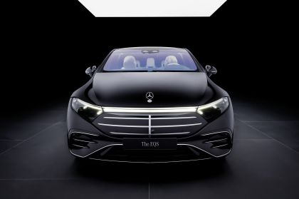 2025 Mercedes-Benz EQS 22