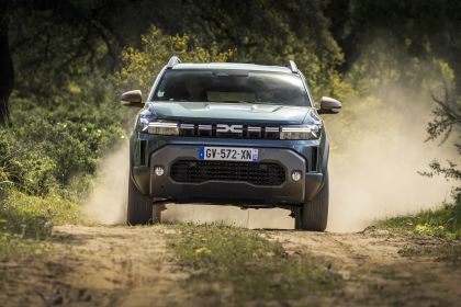 2025 Dacia Duster TCe 130 Extreme 4x4 18