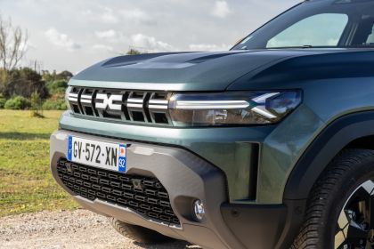 2025 Dacia Duster TCe 130 Extreme 4x4 23