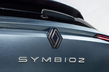 2025 Renault Symbioz E-Tech full hybrid Iconic 11