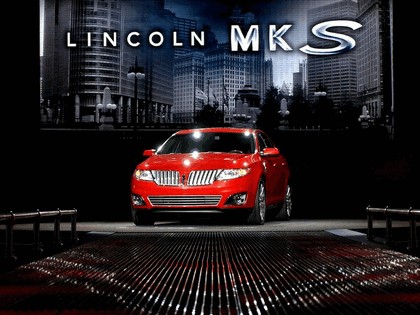 2009 Lincoln MKS 32