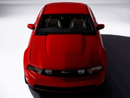 2010 Ford Mustang 25
