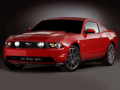 2010 Ford Mustang 32