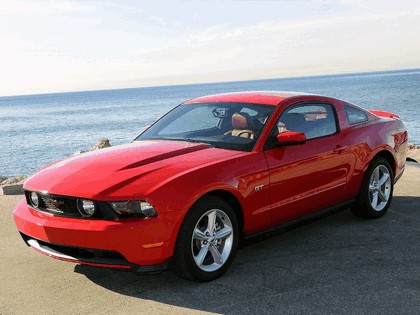 2010 Ford Mustang 34