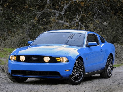 2010 Ford Mustang 39