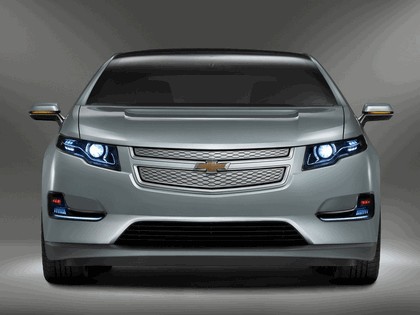 2011 Chevrolet Volt production show car 5