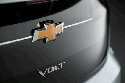 2011 Chevrolet Volt production show car 8