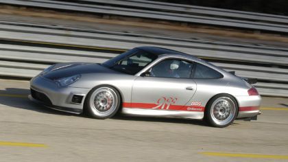 2005 9ff V400 ( based on Porsche 911 996 GT2 ) 6