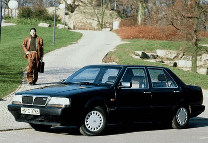 1988 Lancia Thema 3