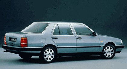 1988 Lancia Thema 4