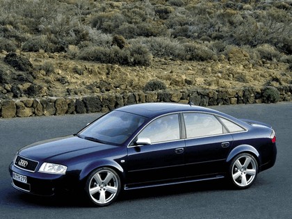 2002 Audi RS6 13