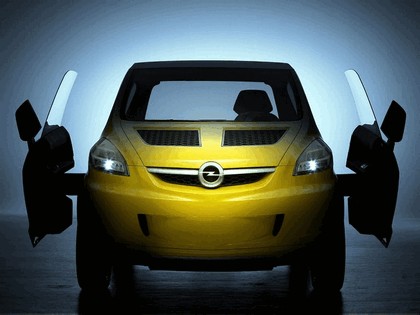 2004 Opel Trixx concept 6