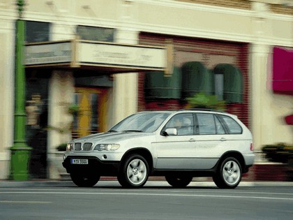 1999 BMW X5 26