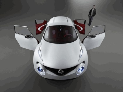 2009 Nissan Qazana concept 5