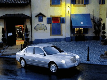2002 Lancia Thesis 7