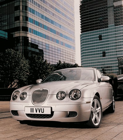 2004 Jaguar S-Type R 10