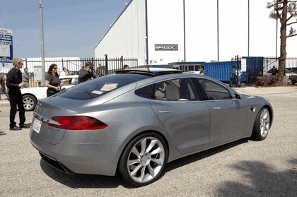 2009 Tesla Model S 25