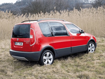 2007 Skoda Roomster Scout 14