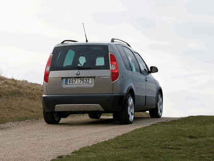 2007 Skoda Roomster Scout 25