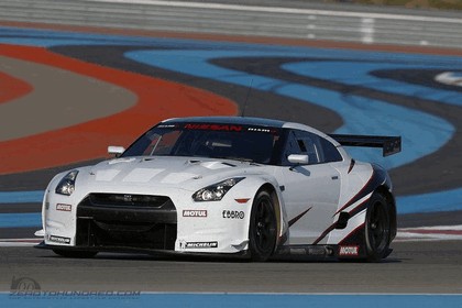 2009 Nissan GT-R FIA GT1 ( Magny Cours unveiling ) 1