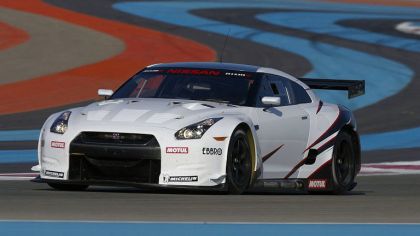 2009 Nissan GT-R FIA GT1 ( Magny Cours unveiling ) 8