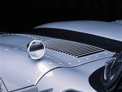1962 Jaguar E-Type Select Edition Roadster-Hardtop #62 (2003 Season) 10