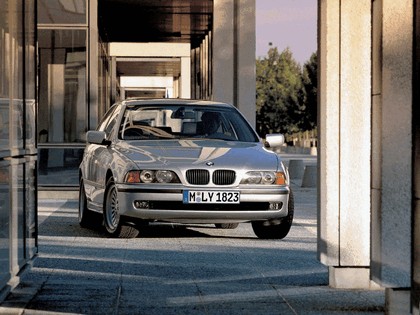 1996 BMW 540i ( E39 ) 7