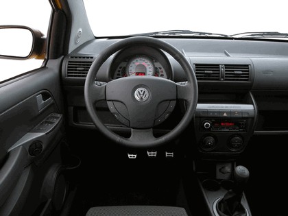 2008 Volkswagen CrossFox 6