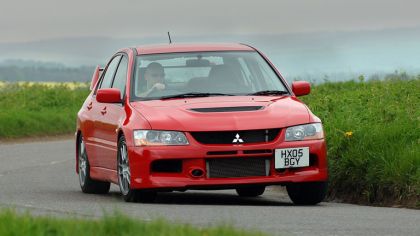 2005 Mitsubishi Lancer Evolution IX 7