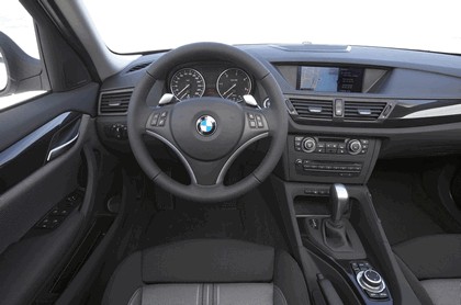 2009 BMW X1 167
