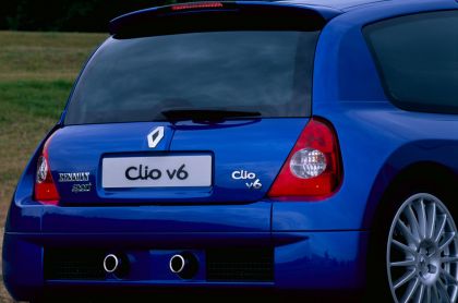 2003 Renault Clio V6 35