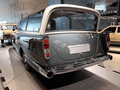 1960 Mercedes-Benz 300 Messwagen 4