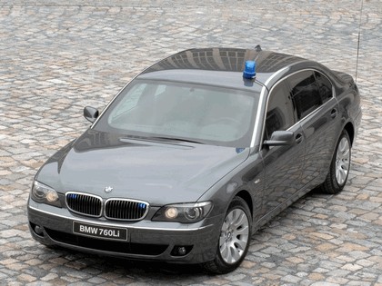 2005 BMW 760Li ( E66 ) Security 2