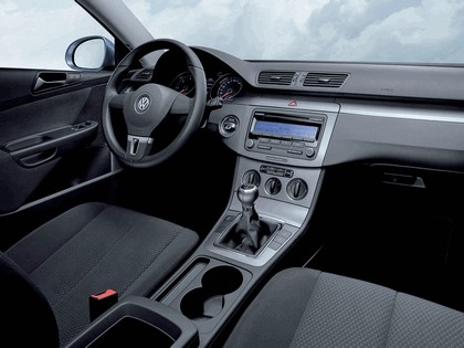 2009 Volkswagen Passat BlueMotion 6