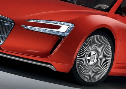 2009 Audi R8 e-Tron concept 5
