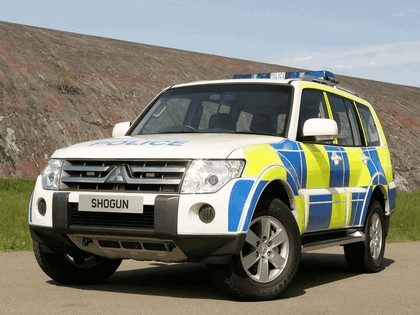 2008 Mitsubishi Shogun - UK Police Car 1