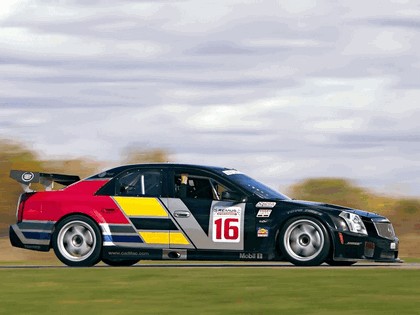 2004 Cadillac CTS-V race car 5