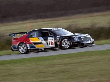 2004 Cadillac CTS-V race car 15