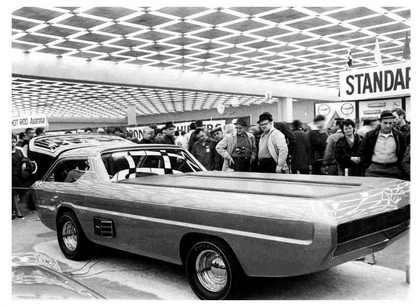 1967 Dodge Deora 35