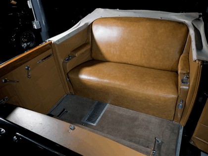 1938 Cadillac V16 Presidential Convertible Limousine 8